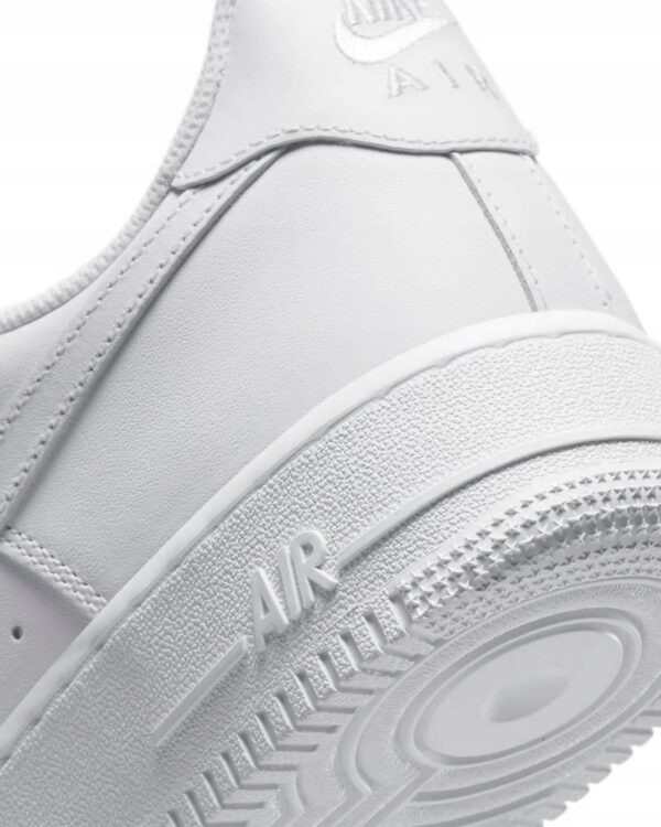 67a76563b04a1324db9a6ce283ba11e2